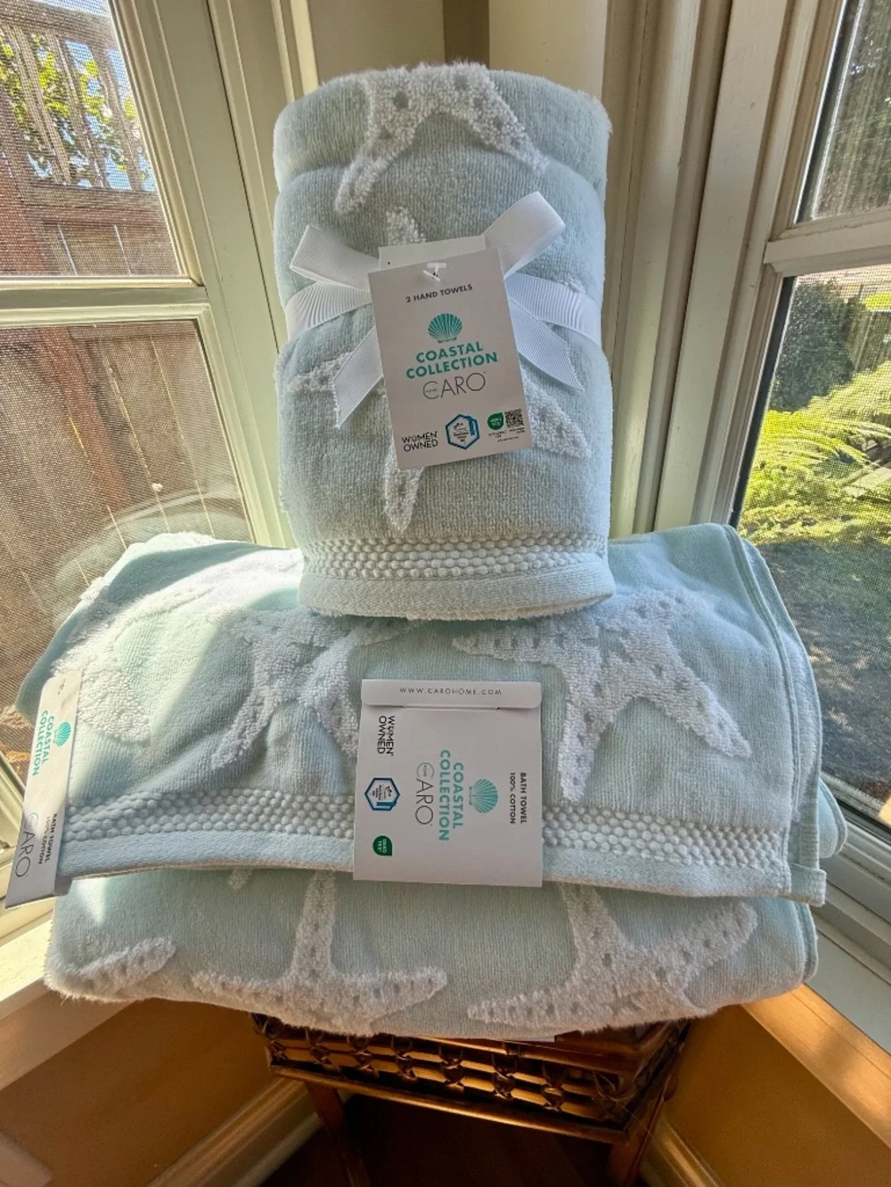 CARO Home 4-Piece COASTAL Collection Bath Cotton STARFISH Towels NWT Set of 4